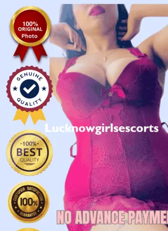 Zoya Kapoor - Celebrity Style Escort